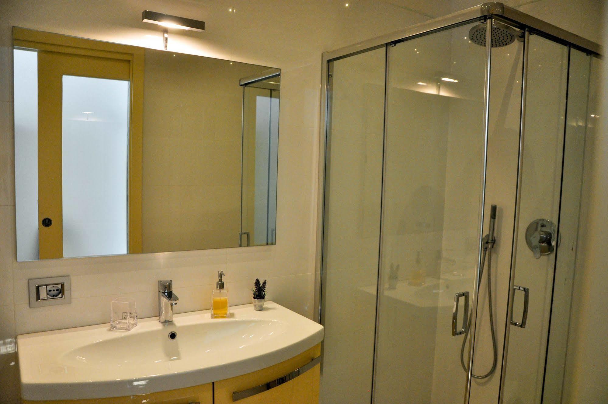Piazza Erbe Suites 베로나 외부 사진